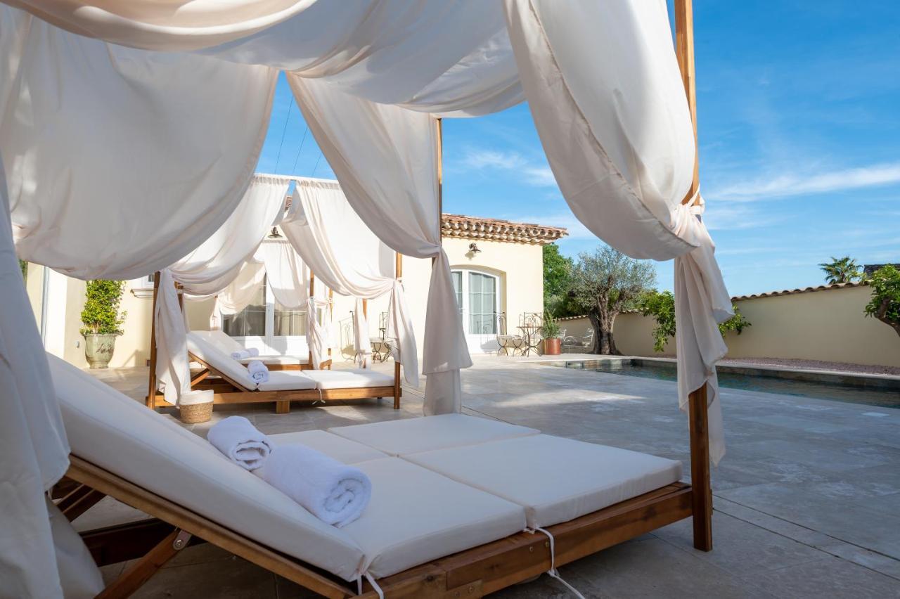 La Bastide Du Rocher Boutique Hotel & Spa รอกเกอบรูน-ซูร์-อาร์ฌ็องส์ ภายนอก รูปภาพ