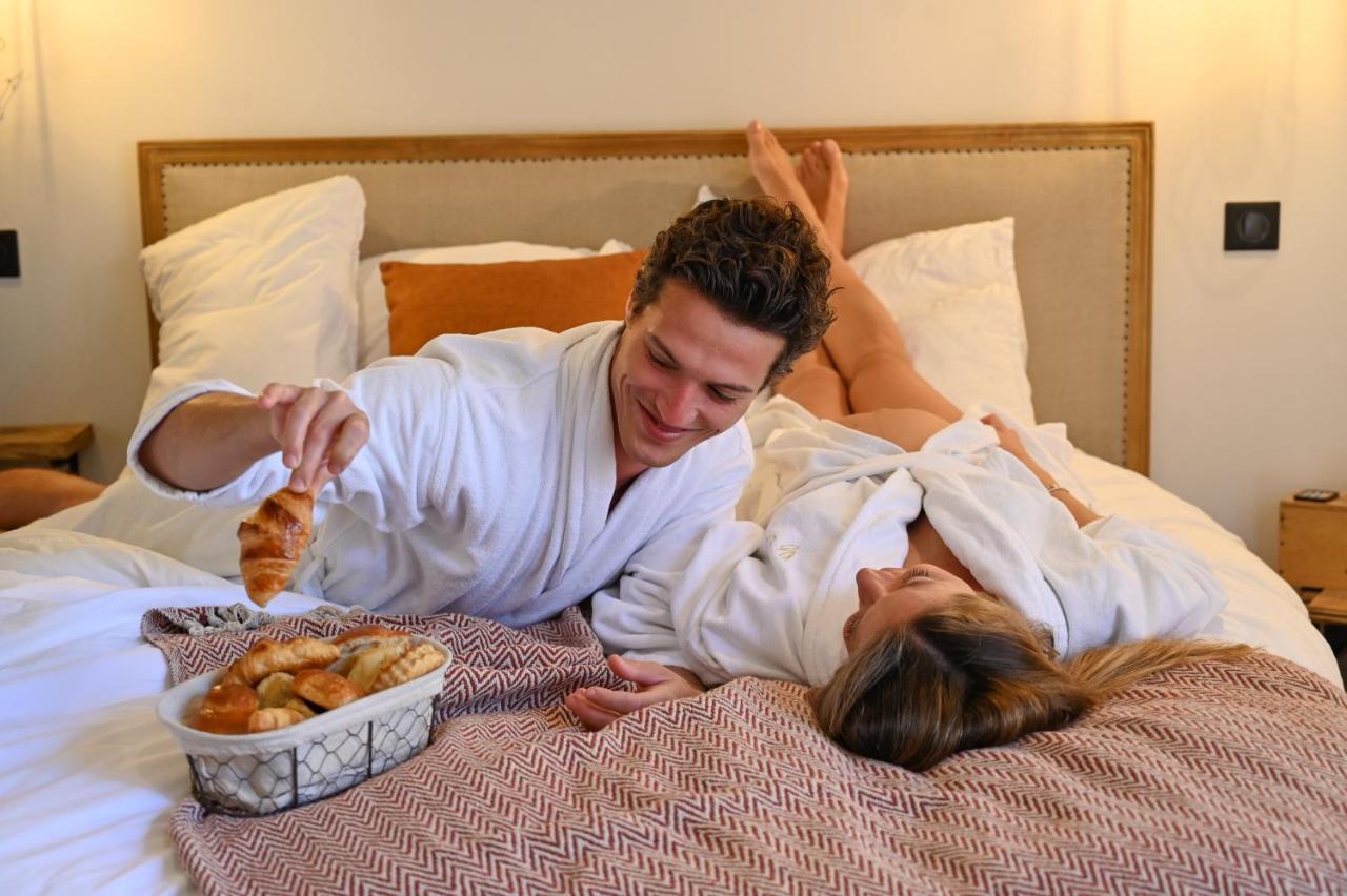 La Bastide Du Rocher Boutique Hotel & Spa รอกเกอบรูน-ซูร์-อาร์ฌ็องส์ ภายนอก รูปภาพ